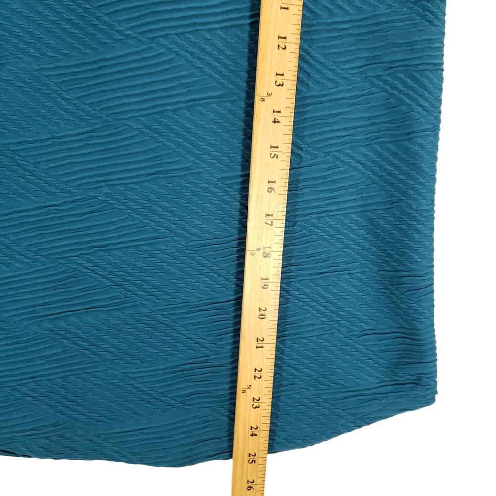 89th & Madison Blouse Womens Small Teal Short Sleeve Accented V Neck Chic Top - Picture 9 of 11